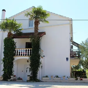 3* Vendégház Vilma